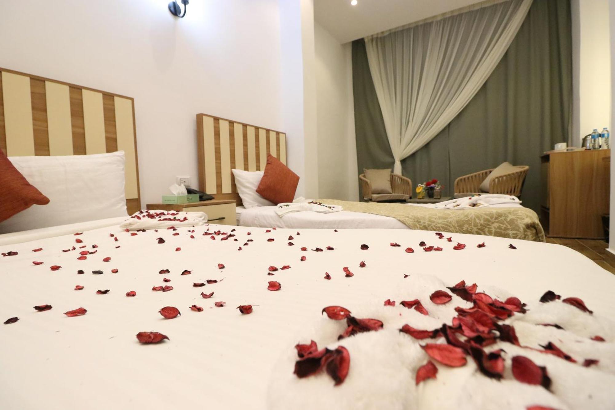West Pyramids Hotel Kafret el-Gabal 外观 照片